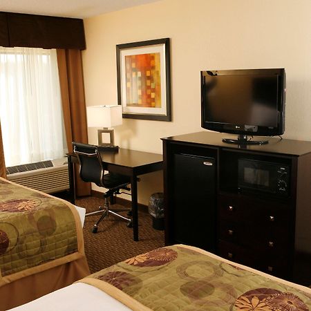 เบสท์ เวสเทิร์น พลัส โกลด์สโบโร Hotel ภายนอก รูปภาพ
